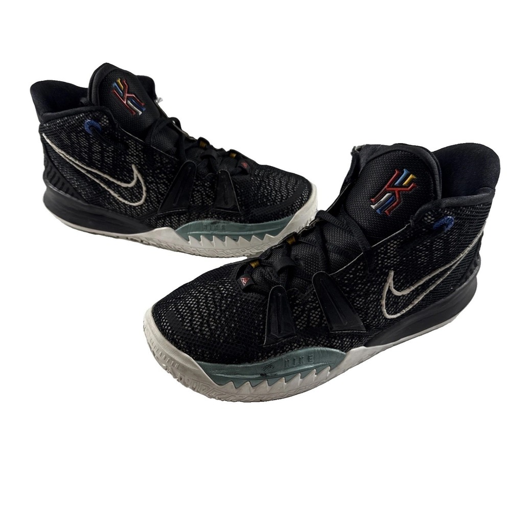 Nike Kyrie 7 Brooklyn GS Size 6.5Y CT4080-002